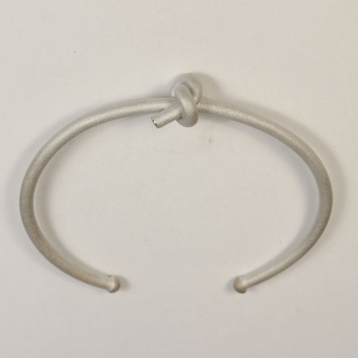 ARM 10 - Armschmuck Knoten rund