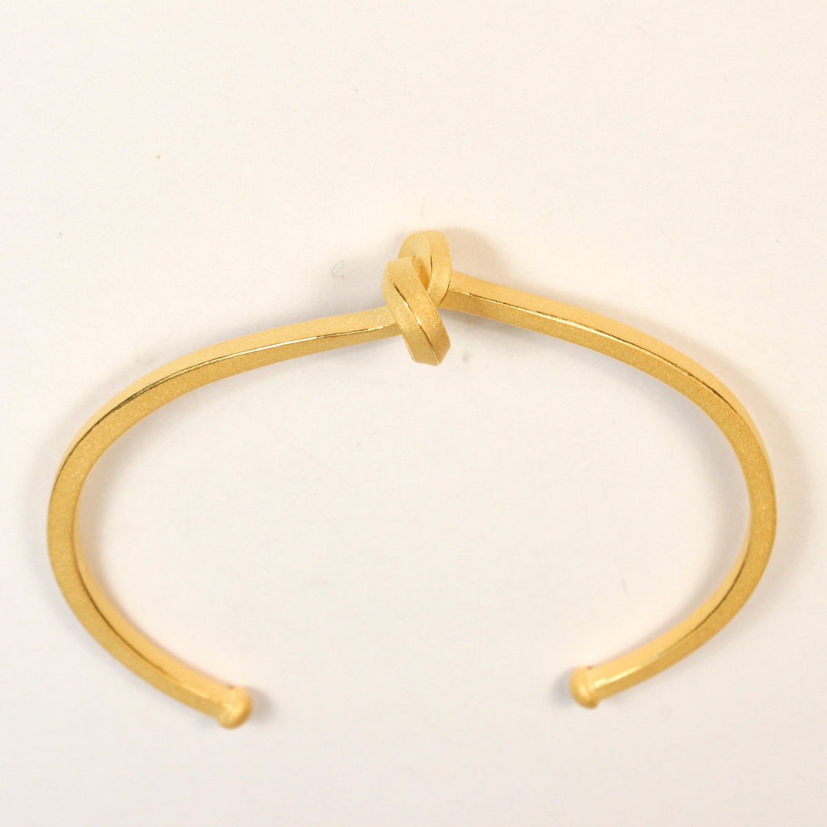 SET: Knoten (go) für Hals, Arm und Ohr