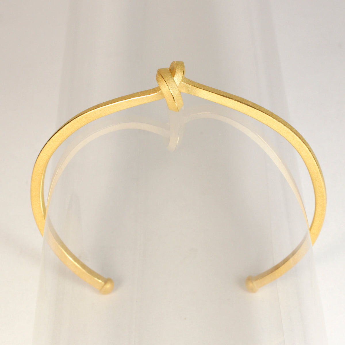 ARM 11 - Armschmuck Knoten kantig