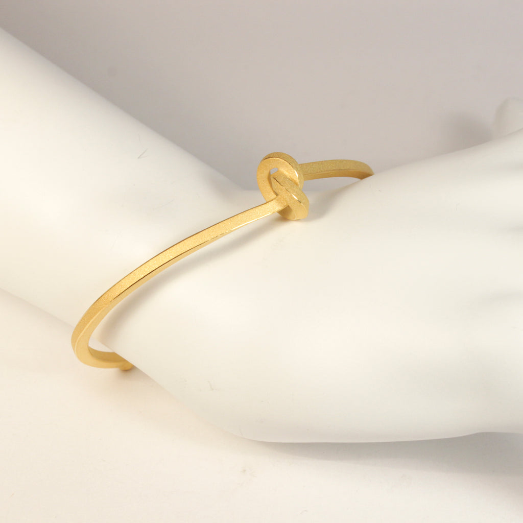 SET: Knoten (go) für Hals, Arm und Ohr