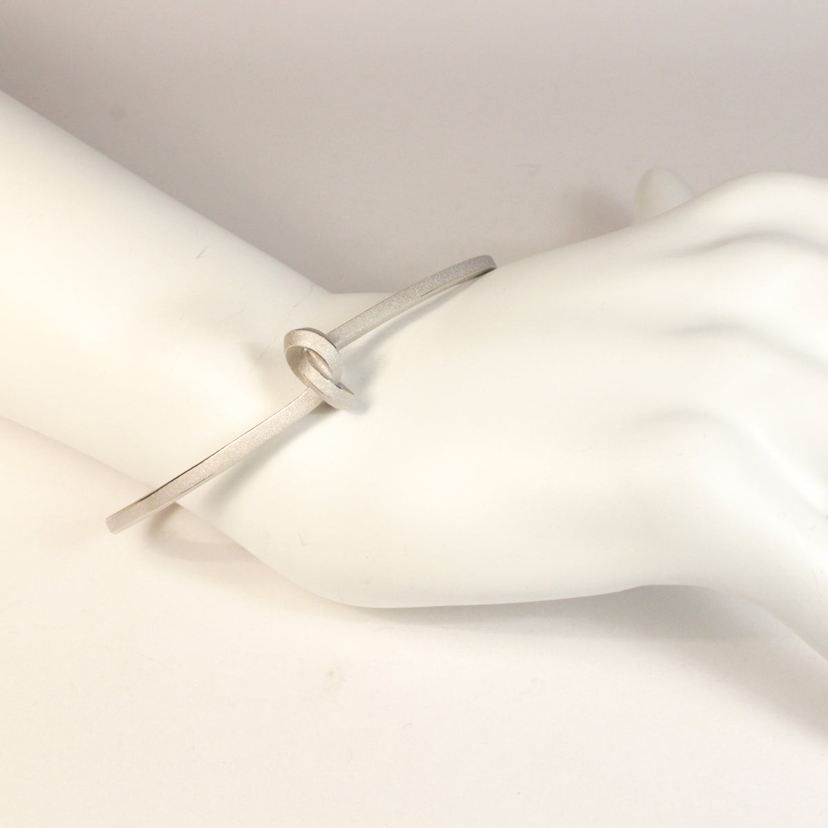 SET: Knoten (Silber) für Hals, Arm und Ohr