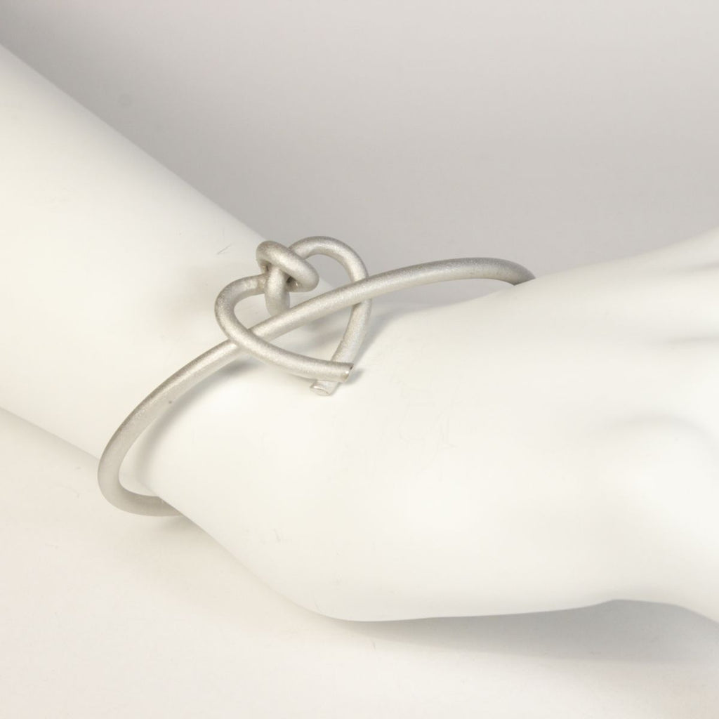 ARM 12 - Armschmuck Herz rund