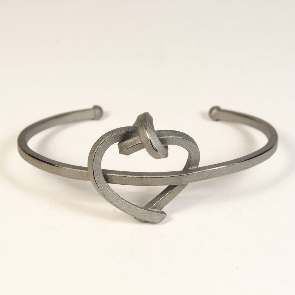 ARM 13 - Armschmuck Herz kantig