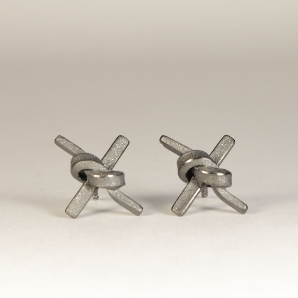 OST 24 - Ohrstecker Kreuze
