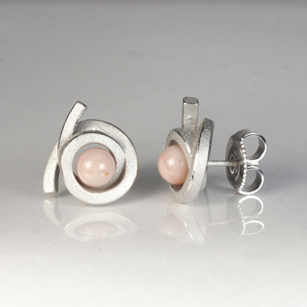 OST P11 - Ohrstecker Perl-Spirale