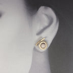 OST P11 - Ohrstecker Perl-Spirale