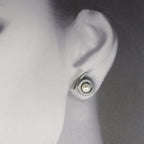 OST P11 - Ohrstecker Perl-Spirale