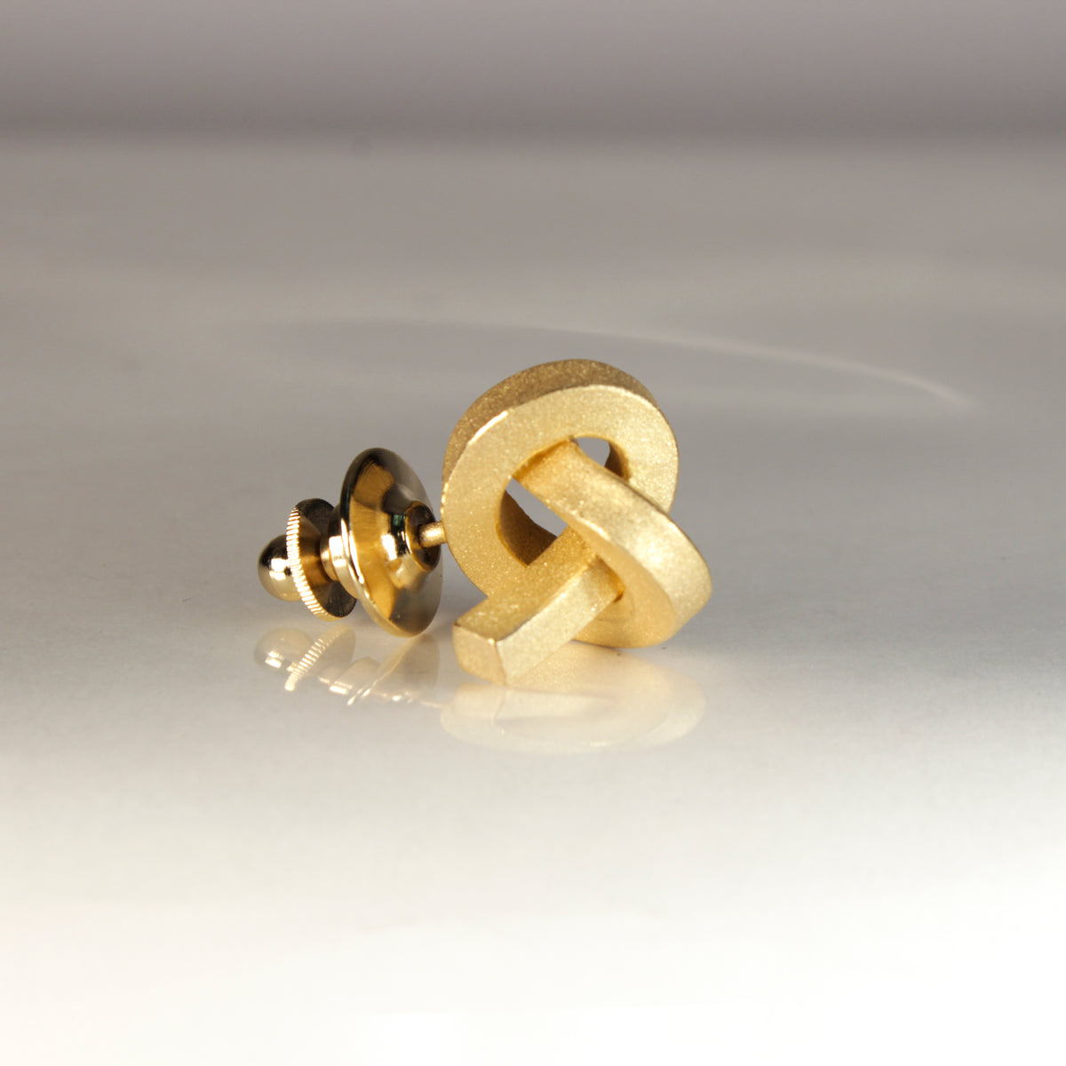 Pin 2 - Knoten kantig